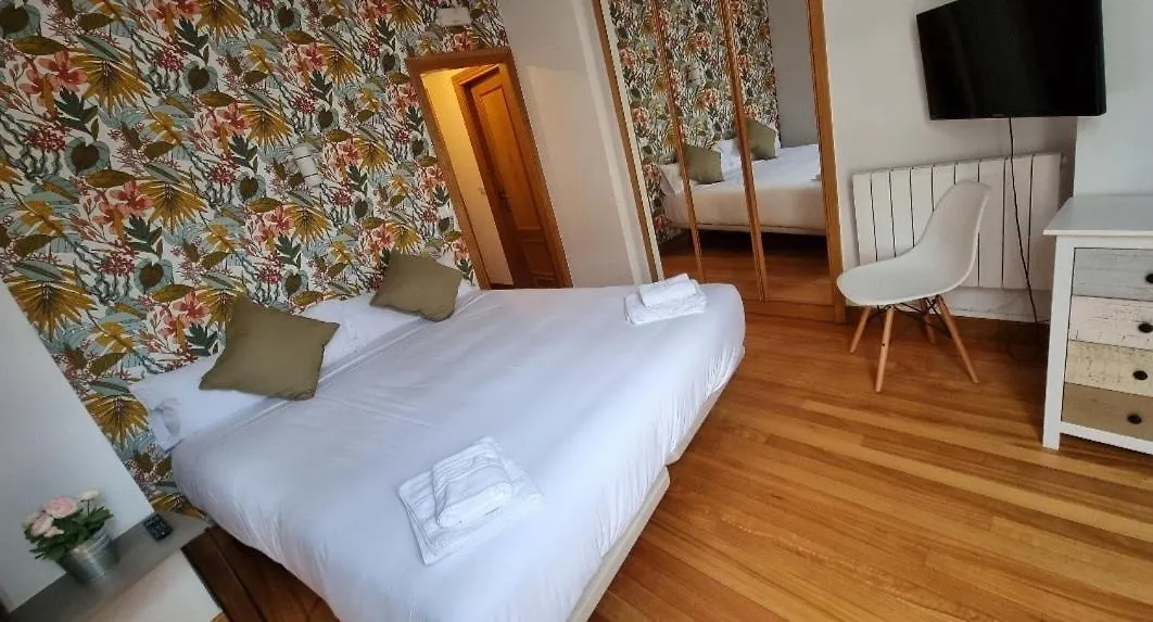 Pension Ipar Zarautz Spain